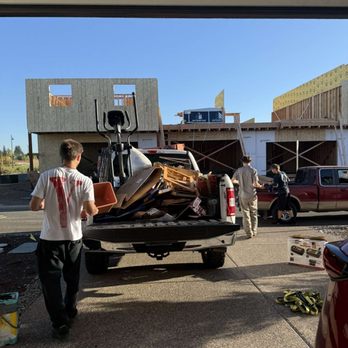 Iron Clad Junk Removal - Junk Removal & Hauling Near Me - Sherwood, Oregon Iron Clad Junk Removal - Junk Removal & Hauling Near Me - Sherwood, Oregon
