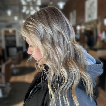 Hair By Kearston Duncan - Hair Stylists Near Me - Franklin, Indiana Hair By Kearston Duncan - Hair Stylists Near Me - Franklin, Indiana