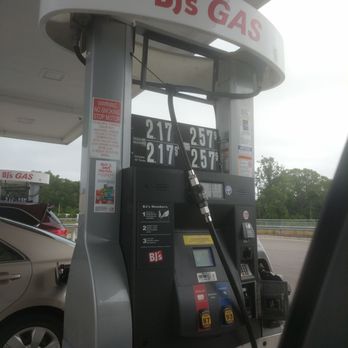 BJs Gas - Gas Stations Near Me - Howell, New Jersey