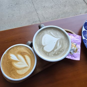 Cafe Diem - Cappuccino (L), black sesame latte (R) - Coffee & Tea Near Me - New York, New York
