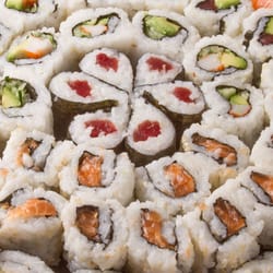 Avenue Grill & Sushi