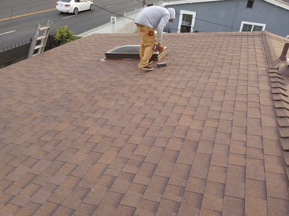 Slide of 911-roofer