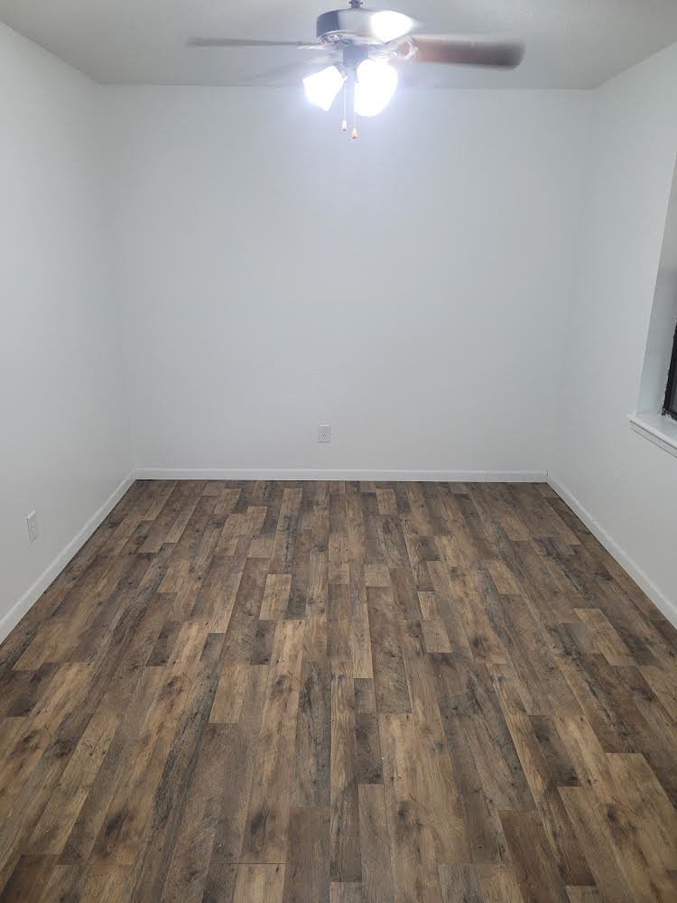 Slide of 4L Roofing & Construction