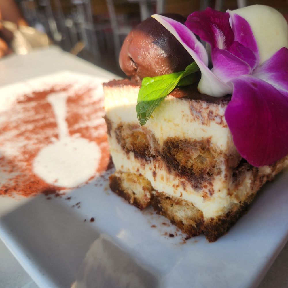 Carrol's Creek Cafe - Tiramisu - Seafood Near Me - Annapolis, Maryland Carrol's Creek Cafe - Tiramisu - Seafood Near Me - Annapolis, Maryland