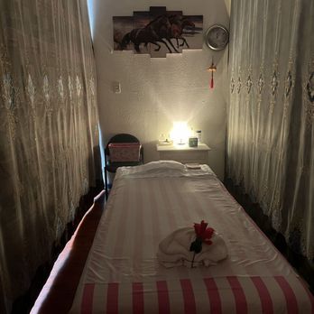 Easy Relax Massage - Massage Therapy Near Me - Pico Rivera, California