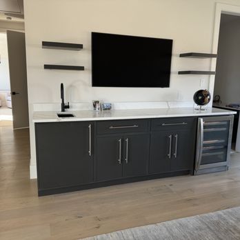 Innovations Touch - Wet bar - General Contractors Near Me - Dallas, Texas