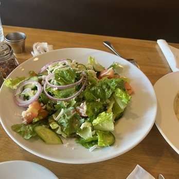 Pinocchio's Pizza - Green Salad - Pizza Near Me - Pasadena, California Pinocchio's Pizza - Green Salad - Pizza Near Me - Pasadena, California
