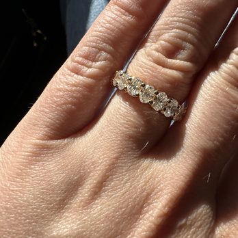 Nancy's Jewelry - Jewelry Near Me - Glendale, California Nancy's Jewelry - Jewelry Near Me - Glendale, California