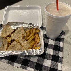 Grab N Go Tacos - Katy - Quesadilla with fries