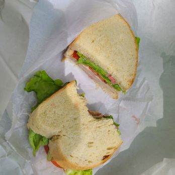 The Warren Store - Turkey sandwich - Delis Near Me - Warren, Vermont