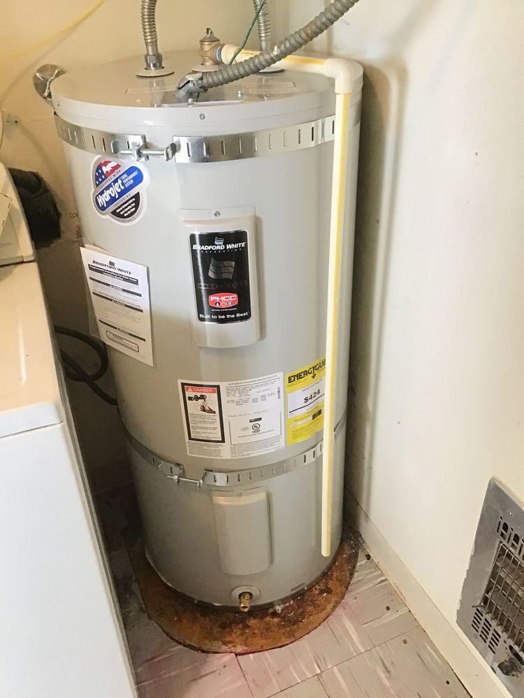 Slide of D&F Plumbing, Heating and Cooling