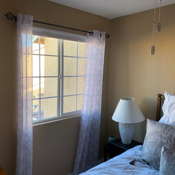 Optimum Window Cleaning - Guest room - Window Washing Near Me