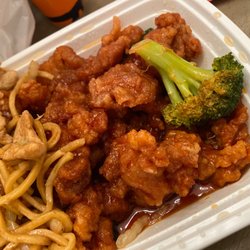 Fast Wok - Chicken General Tso's Chicken