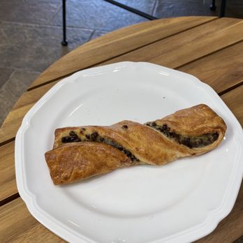 Lilipops Bakery - Chocolate twist - Bakeries Near Me - Mission Viejo, California Lilipops Bakery - Chocolate twist - Bakeries Near Me - Mission Viejo, California