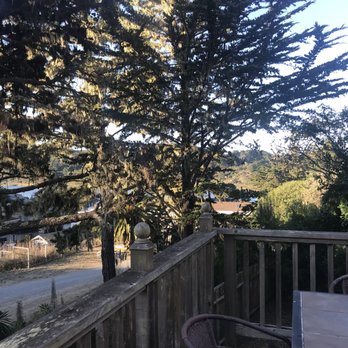 Jenner Inn - Barely see the river. - Hotels Near Me - Jenner, California Jenner Inn - Barely see the river. - Hotels Near Me - Jenner, California