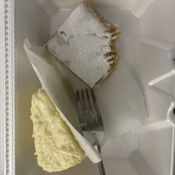 Uncle Louie G's - Lemon Bar and limoncello cake. Absolutely delicious!!!!