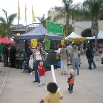 Fullerton Market - Local vendors - Farmers Market Near Me - Fullerton, California Fullerton Market - Local vendors - Farmers Market Near Me - Fullerton, California