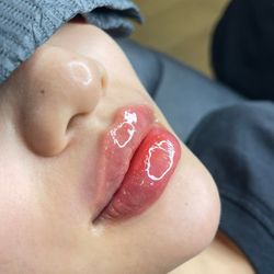 Vivian JJ Beauty - Russian Lips