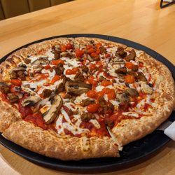 Noble Roman's Craft Pizza & Pub - Yucatan Sunset Pizza