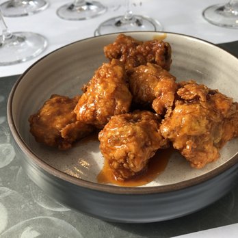 Milea Estate Vineyard - Korean fried chicken - Wineries Near Me - Staatsburg, New York