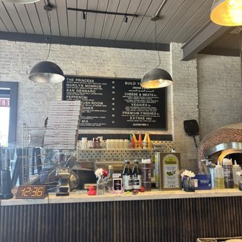 Bettola - Pizza Near Me - Cranston, Rhode Island