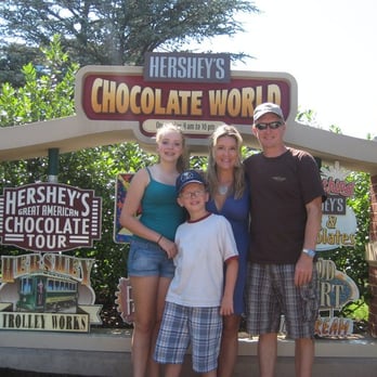 Hersheypark - Outside Chocolate World!! - Amusement Parks Near Me - Hershey, Pennsylvania Hersheypark - Outside Chocolate World!! - Amusement Parks Near Me - Hershey, Pennsylvania