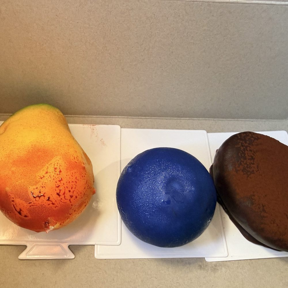 mango, blueberry, cocoa bean mango, blueberry, cocoa bean
