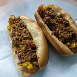 Walt's Wurl Famous Hot Dawgs - Two dawgs