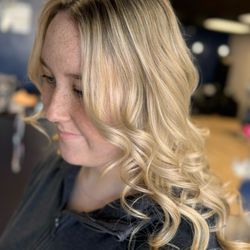 Hair Bar - Let's allow the hair to do the talking with this one!