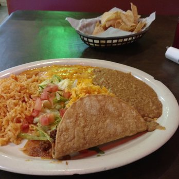 Guadalajara Grill - Delicious "Tex-mex" combo plate - Mexican Near Me - Angleton, Texas