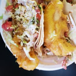 2 fish tacos