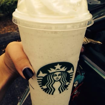 Starbucks - Venti vanilla bean frappachino with whip cream - Coffee & Tea Near Me - Plantation, Florida