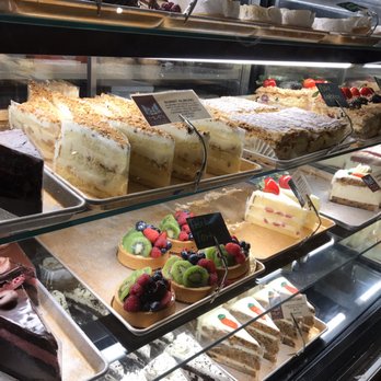Mia's Bakery - Bakeries Near Me - Brooklyn, New York
