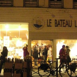 Le Bateau Livre