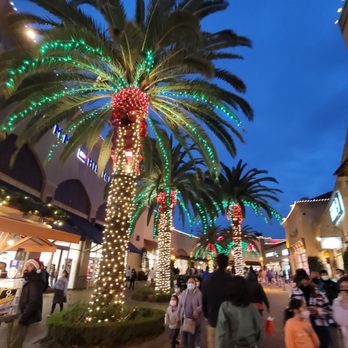 Citadel Outlets - Outlet Stores Near Me - Los Angeles, California