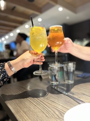 Cooper’s Hawk Winery & Restaurant by null