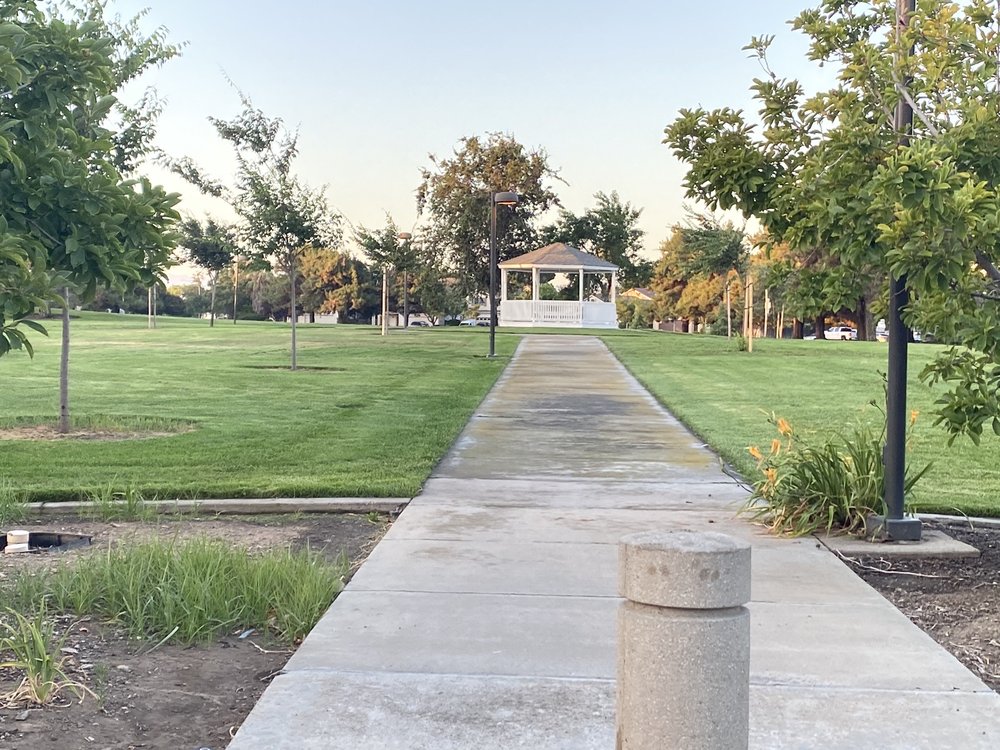 ZANUSSI PARK Updated May 2024 99 Photos Promenade Cir, Tracy