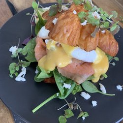 Black Sheep - Eggs Benedict