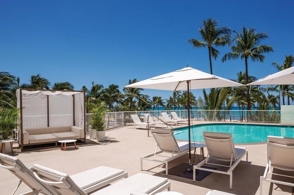 Park Shore Waikiki Hotel by null
