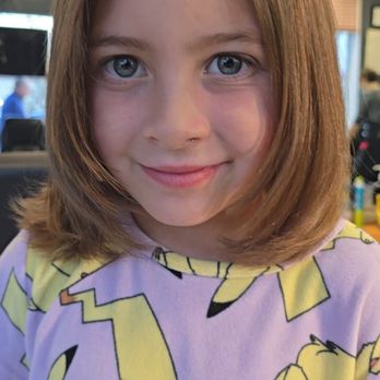 Dylan Salon - My 7 year old, very happy with her haircut. - Hair Salons Near Me - Burlingame, California Dylan Salon - My 7 year old, very happy with her haircut. - Hair Salons Near Me - Burlingame, California