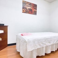 Asian Star Massage