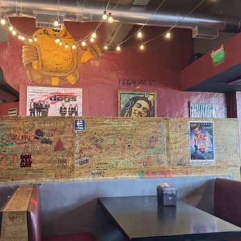 Burger Joint - Inside area - Burgers Near Me - Buenos Aires, C Burger Joint - Inside area - Burgers Near Me - Buenos Aires, C