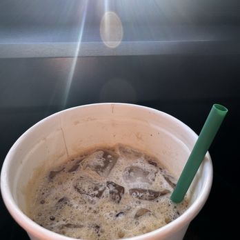 Starbucks - Morning shift not filling up my cup. This is a venti! - Coffee & Tea Near Me - Mililani, Hawaii