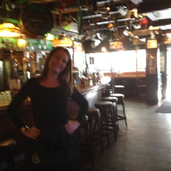 Butch McGuire's - Irish Near Me - Chicago, Illinois