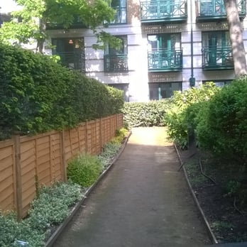 Channel Four Community Gardens - The Channel Four Community Gardens #InTheSun - Parks Near Me - London, XGL