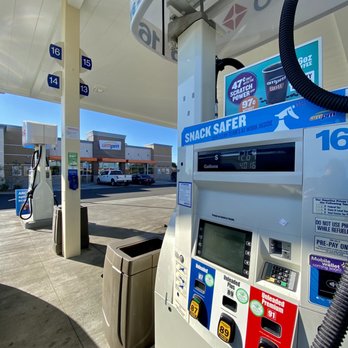 ARCO - a gas pump at a gas station - Gas Stations Near Me - Sacramento, California ARCO - a gas pump at a gas station - Gas Stations Near Me - Sacramento, California