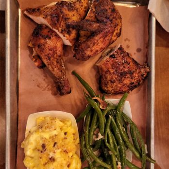 Killen's Barbecue - Meat with 2 sides plate - chicken with green beans and Mac n cheese - Barbeque Near Me - Cypress, Texas Killen's Barbecue - Meat with 2 sides plate - chicken with green beans and Mac n cheese - Barbeque Near Me - Cypress, Texas