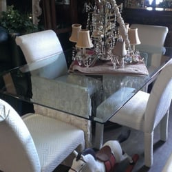 Design with Cents Resale Home Furnishings