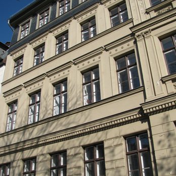 Historisches Häuserensemble Steinstraße Berlin - Cremefarbenes Haus. - Landmarks & Historical Buildings Near Me - Berlin, BE