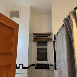 Carlos' Painting & Handyman - Finished bath
